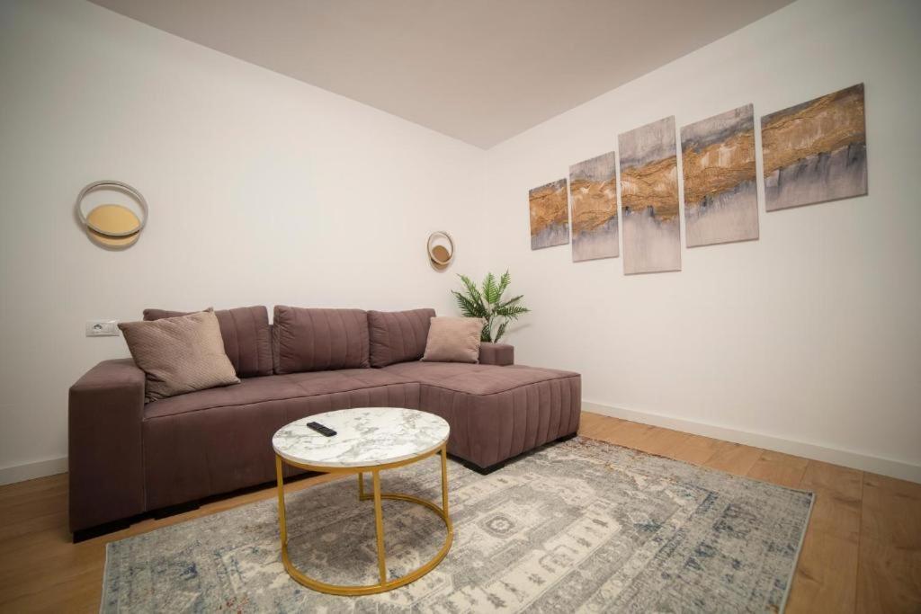 Coban Residence Apartments บราชอฟ ภายนอก รูปภาพ